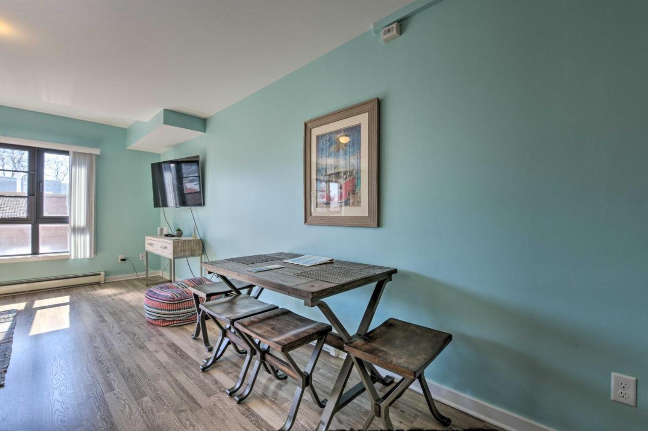Downtown Saugatuck Condo, Near Oval Beach! Luaran gambar